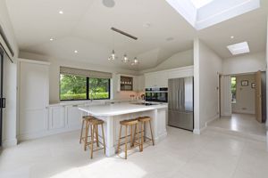 Photo 11- click for photo gallery